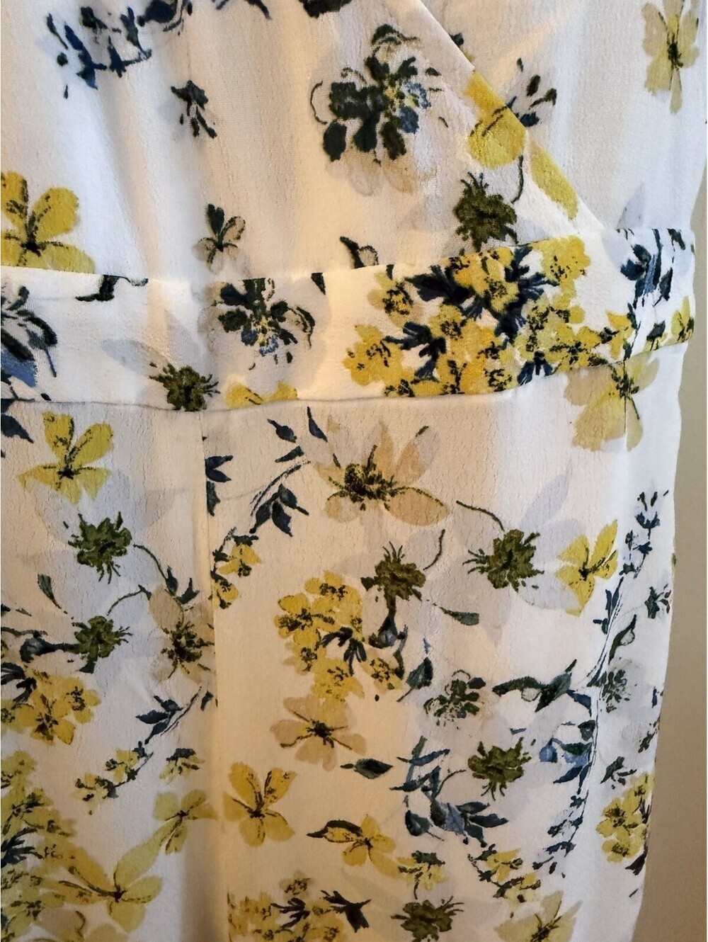 Banana Republic Dixie Floral Jumpsuit,Blue, Yellow Floral SIZE 2 Petite - Picture 5 of 7